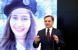 „Absolutny skandal”. Prokurator Ziobry ujawnił dane poszkodowanej przez Marikę. Odpowie za to?
