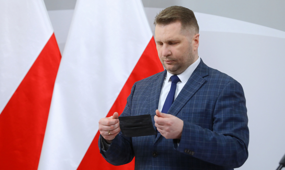 „GW”: Przemysław Czarnek wiedział, kto na uczelniach zaszczepił się przeciw COVID-19