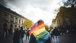 Francja rozważa odszkodowania dla osób skazanych za homoseksualizm